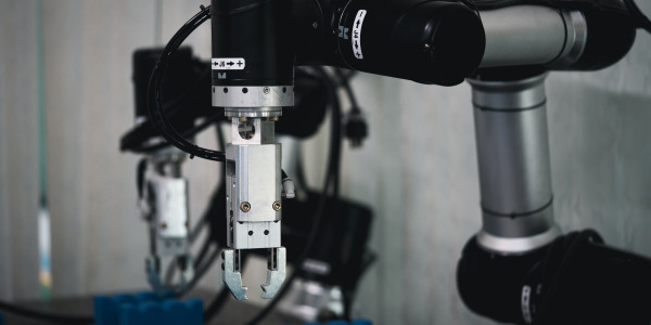 Células Robotizadas Castillonroy · Célula Robotizada Soldadura Arco / Soldadura Mig-Mag