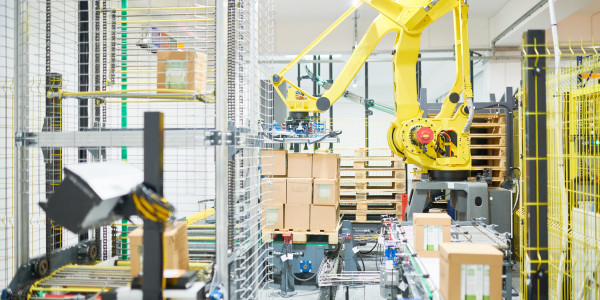 Células Robotizadas Castillonroy · Célula Robotizada para Industria Electrónica / Componentes